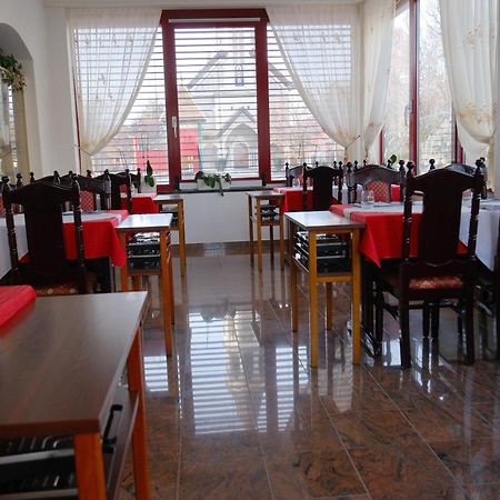 Today Appartement Famille Chippis Kültér fotó